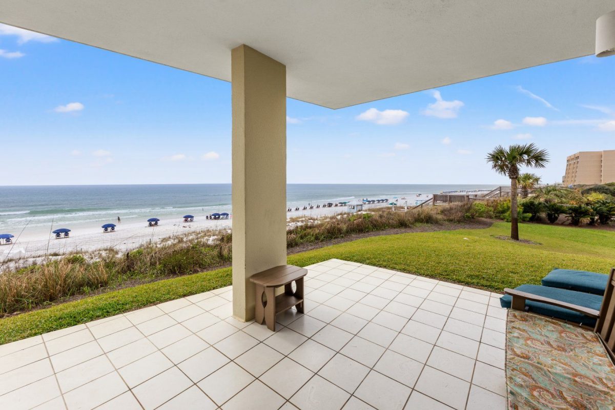 Patio of Miramar Beach rental